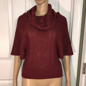 Derek Heart Maroon Sweater.  L